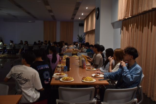 LINE_ALBUM_DESA49 新生茶會 0912_240927_17